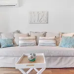 Apartamento La Prom - A Two Bedroom With A Sea View