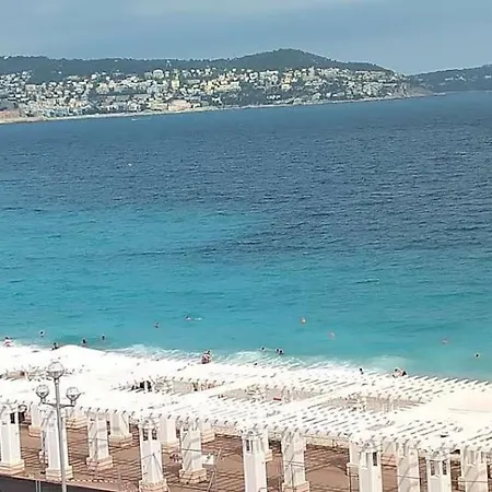 Apartament La Prom - A Two Bedroom With A Sea View *
